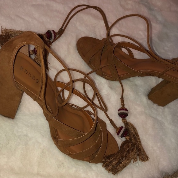 wrap up sandal heels